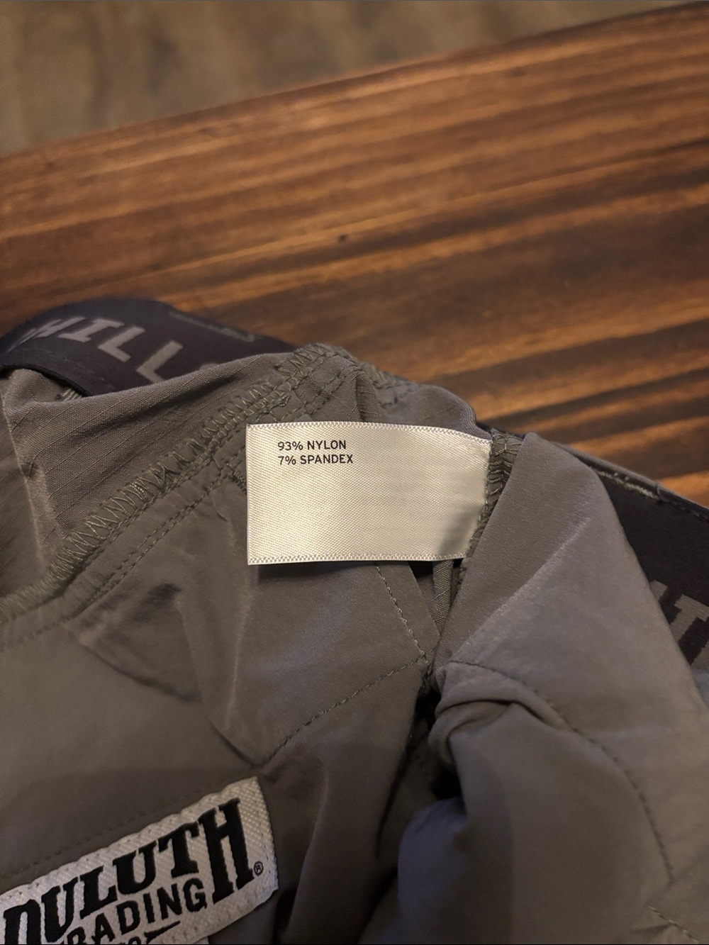 Duluth armachillo gray shorts 42 - Picture 3 of 4
